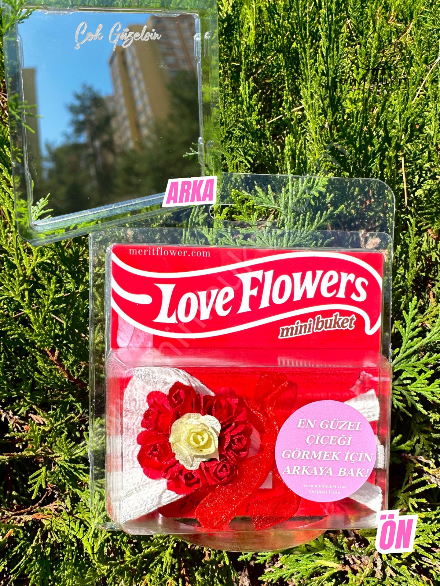 💐Love Flowers Mini Buket – Sevgililer Günü Özel